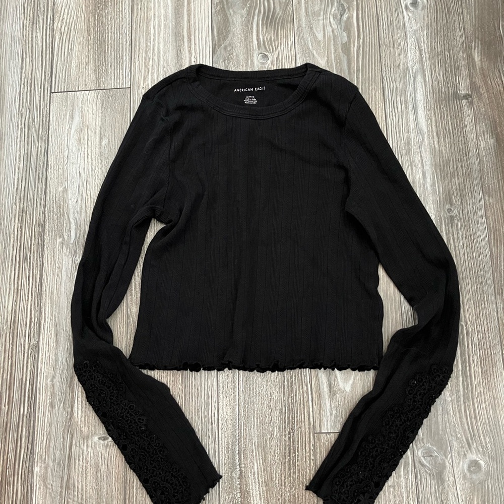 🌸 American Eagle Outfitters Black Ribbed Lace-Trim Long Sleeve Top